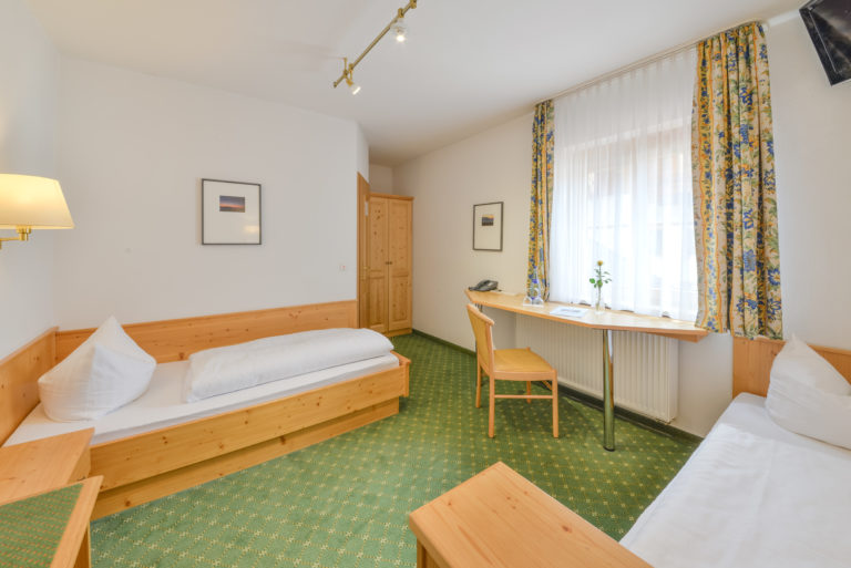 zweibettzimmer-komfort