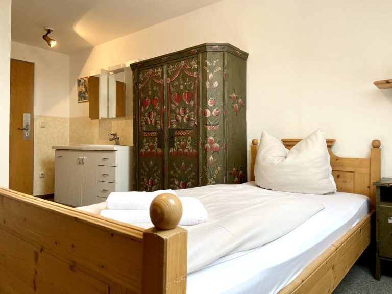 zweibettzimmer-standard-3