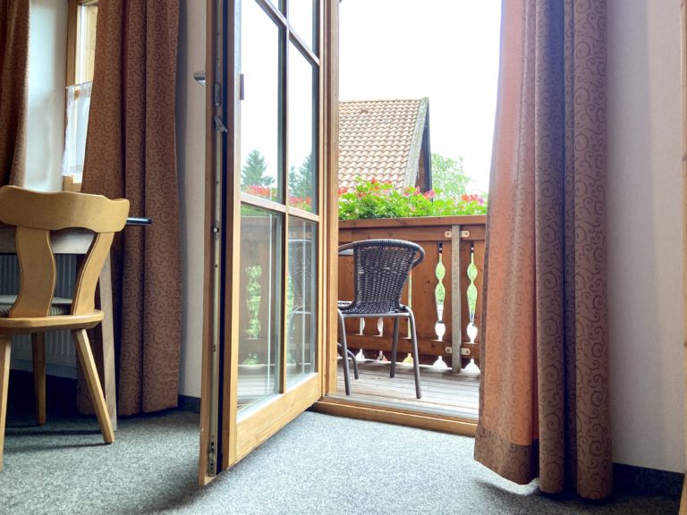 zweibettzimmer-standard-5